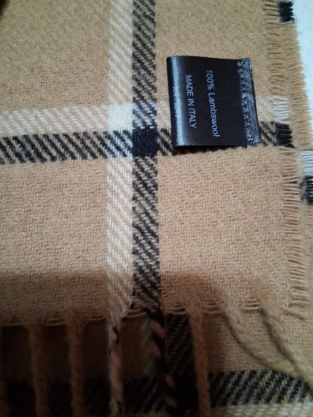 tartan plaid 100% Lambswool Italian Woollen Treasures winter neck scarf, Fringes